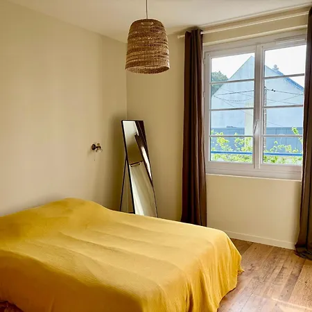 Benoit, Cosy, A Pied Apartment *